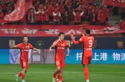 海港五连胜继续领跑积分榜，格列兹曼主帅陷下课危机！