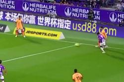 格列兹曼遭遇争议红牌，巴萨乘势反超比分完成逆转