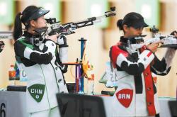 中国射击队大放异彩，团体赛斩获金银的简单介绍