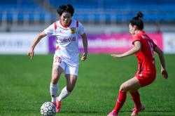 浙江女足球员接受战术训练：备战国家杯赛的简单介绍