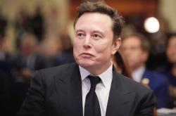 VAR判罚再引争议，巴黎圣日耳曼对阵阿贾克斯裁判判点引发巨大争议的简单介绍