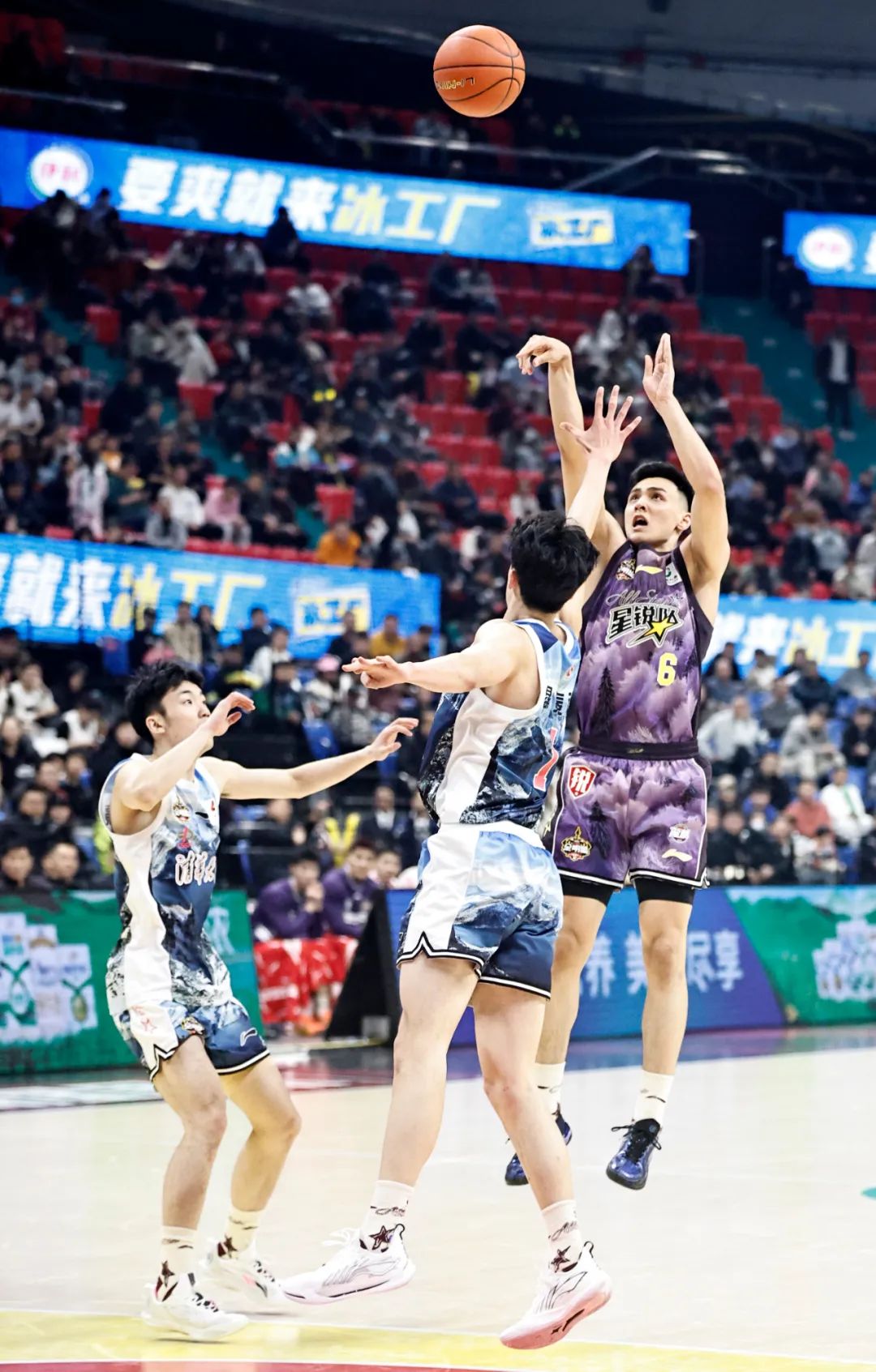 长春队员表现出色，受到赛事关注