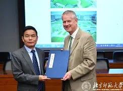 包含科尔多瓦与卡迪斯战平，势均力敌彼此牵制的词条