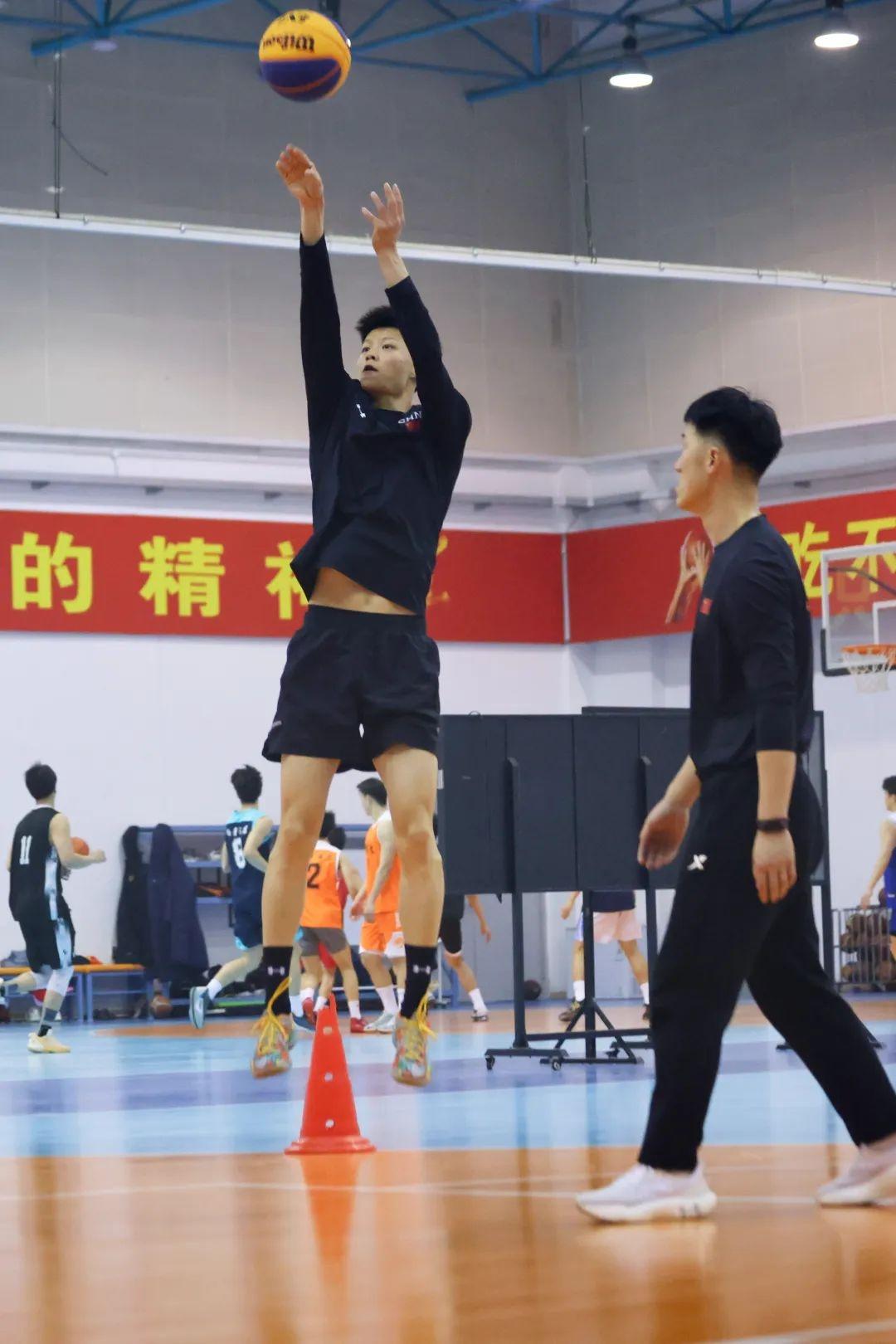 湖北队凭借进球优势取胜：携手晋级亚洲锦标赛