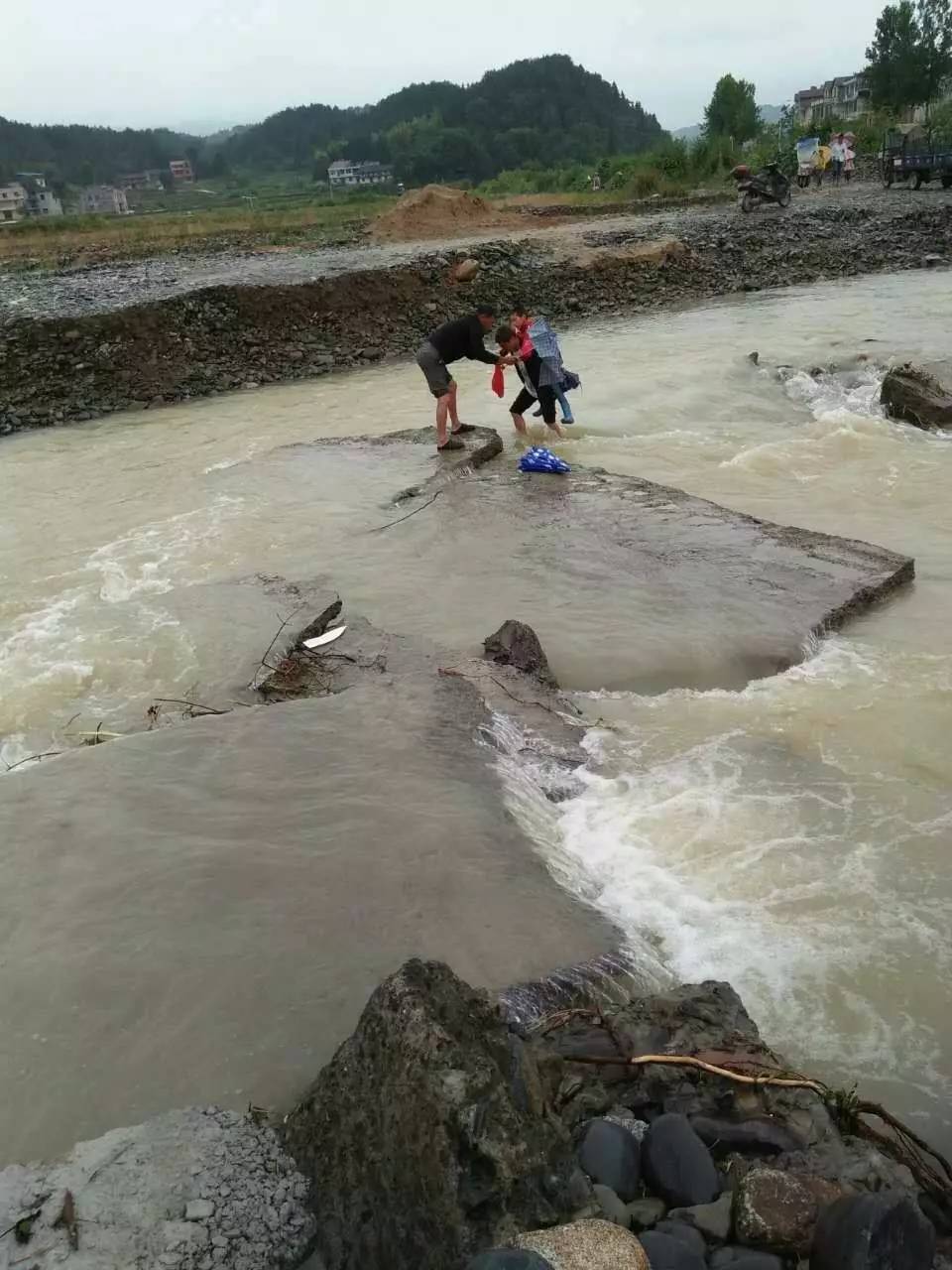 湖北队近况让人揪心，外界呼吁全队努力的简单介绍