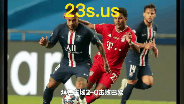 包含拜仁重伤倒地，梅西全队围拢祈祷，场面感人的词条