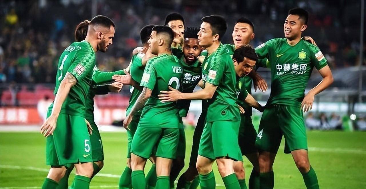 国安五连胜继续领跑积分榜，曼城主帅陷下课危机！